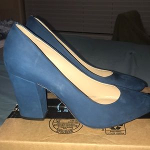 Antonio Melani block heel shoes